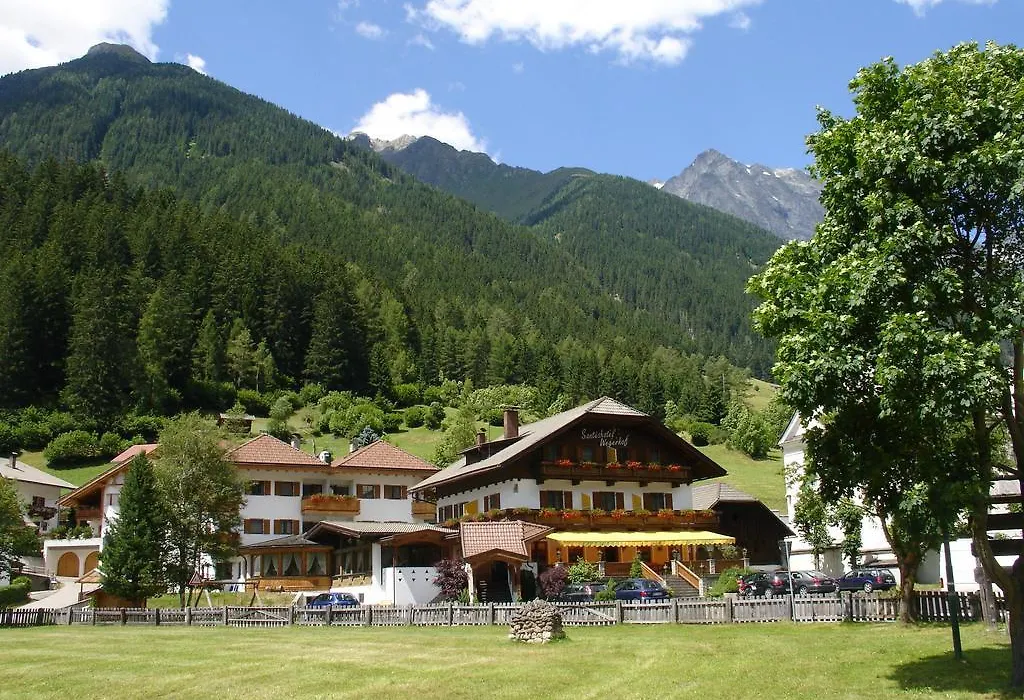 Santeshotel-1
